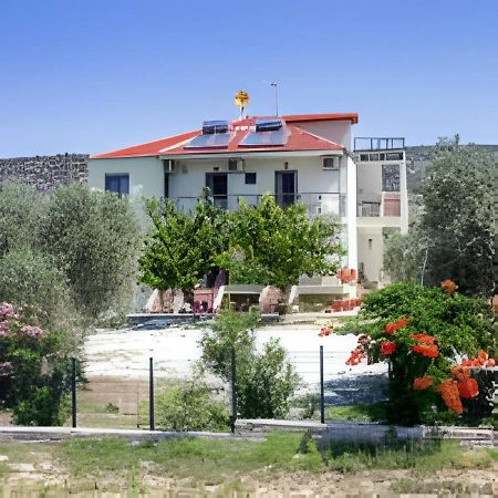 Villa Elista Astris Zewnętrze zdjęcie