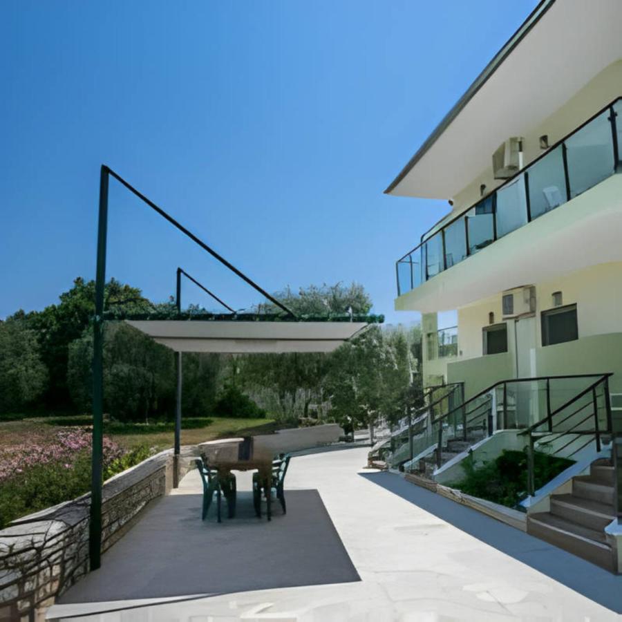 Villa Elista Astris Zewnętrze zdjęcie