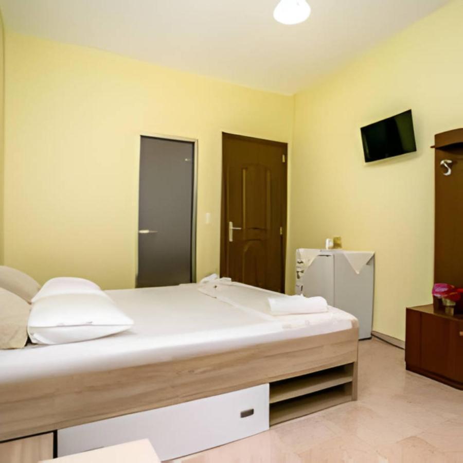Villa Elista Astris Zewnętrze zdjęcie