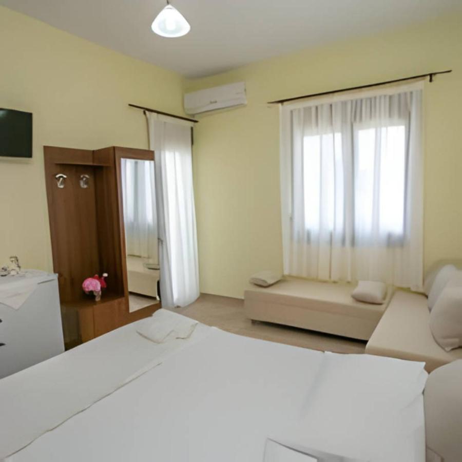 Villa Elista Astris Zewnętrze zdjęcie